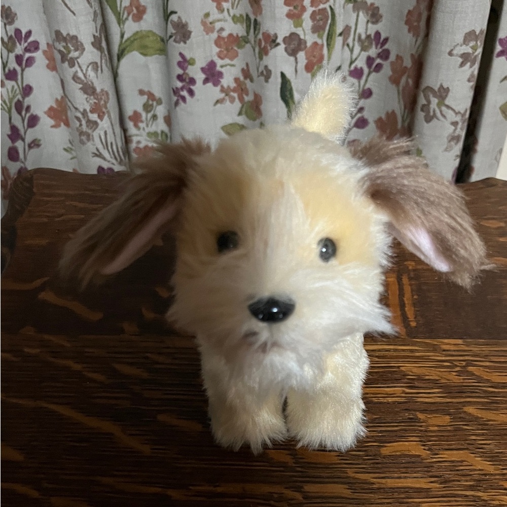2019 American Girl Doll Tan with Dark Brown Ears Cute Dog